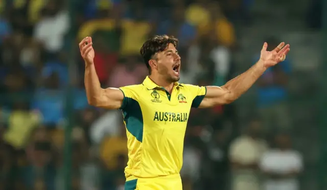 உலகக்கோப்பை - AUSvsPAK: பாகிஸ்தான் தோல்விக்கு பாபர் ஆசமின் முடிவுதான் காரணமா?