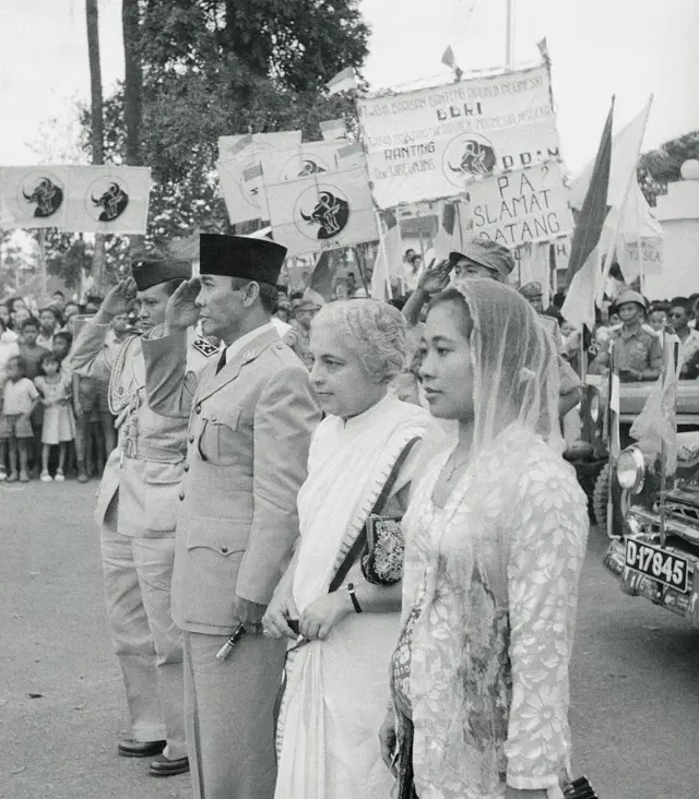Fatmawati, ibu negara, sukarno