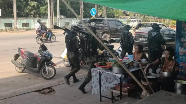 ကော့ကရိတ်မြို့တွင်း