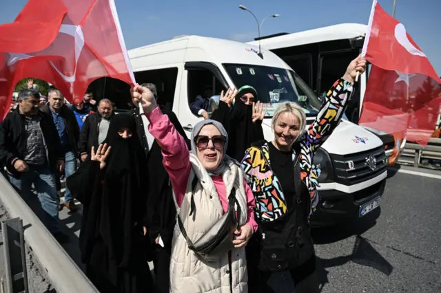 Adalet ve Kalkınma Partisi destekçileri