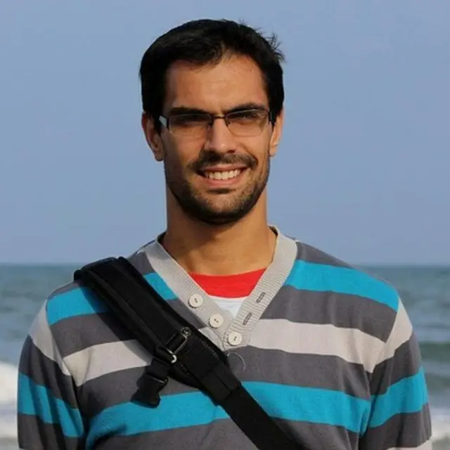 David López Pérez est titulaire d'un doctorat en neurosciences