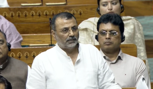 बीजेपी के निशिकांत यादव