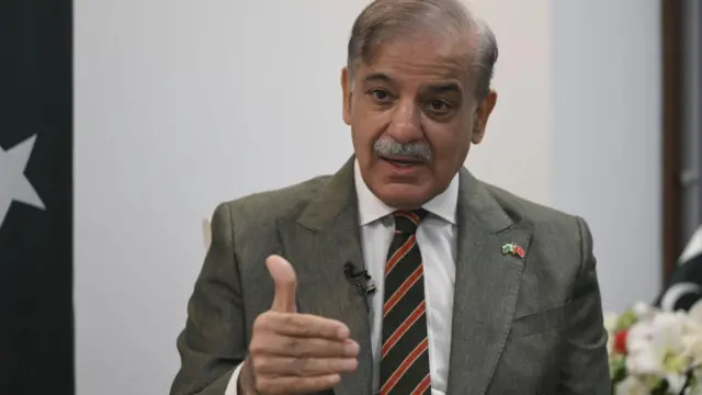 पाकिस्तान के प्रधानंत्री शहबाज़ शरीफ़