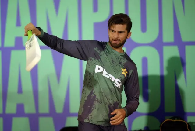 இந்தியா vs பாகிஸ்தான் 