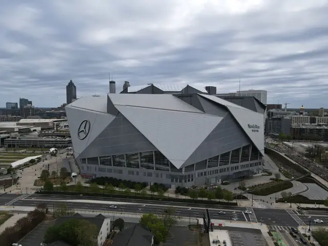 El Mercedes-Benz Stadium de Atlanta.
