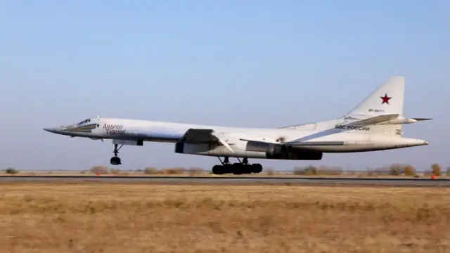 Російський Ту-160 з бортовою назвою “Андрій Туполєв” належав колись Повітряним силам України і мав номер 18