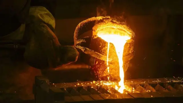 Sekta ya madini ya Afrika Kusini kwa muda mrefu imekuwa chanzo kikuu cha ajira kwa raia wa humu nchini na wa kigeni