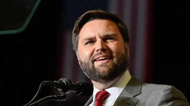 রিপাবলিকান সেনেটর জেডি ভ্যান্স