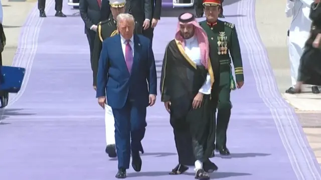 في أول زيارة خارجية، دونالد ترامب يصل الرياض في مستهل جولة تشمل الإمارات وقطر