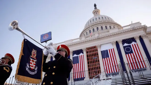 Donald Trump, AS, pelantikan