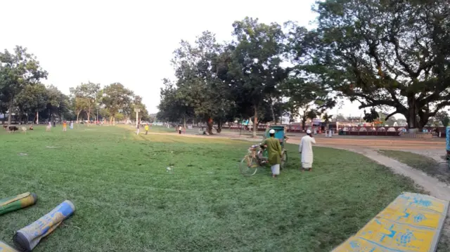 শোলাকিয়া ময়দানের একাংশ।