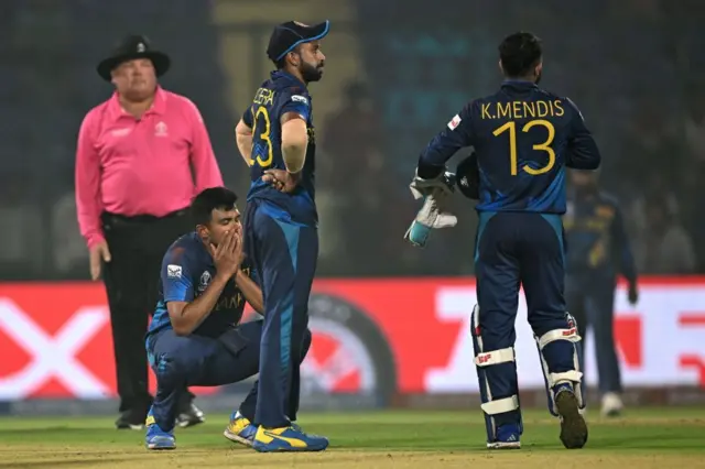 श्रीलंका 