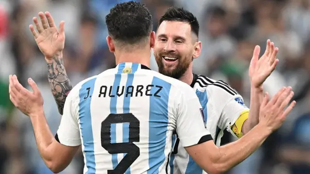 मेस्सी र एल्भारेज