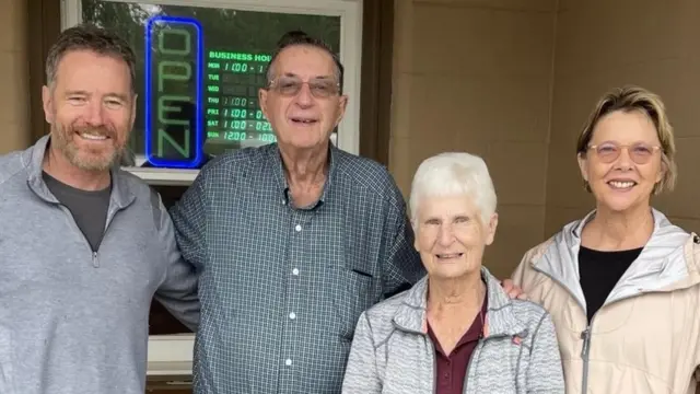 ጥንዶቹ ከእውቅ የፊልም ተዋናዮች ጋር