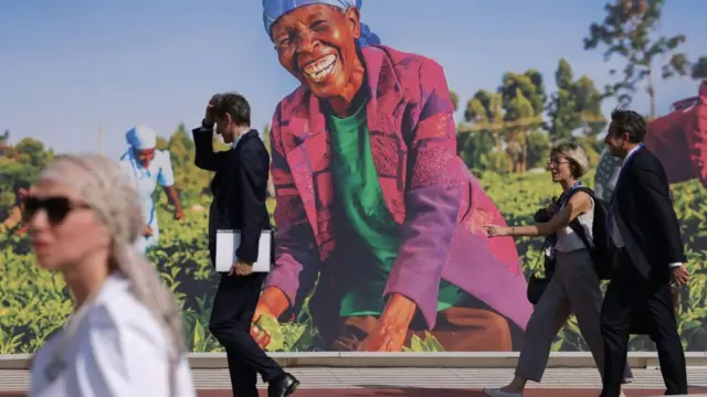 इस सम्मेलन में शामिल हुए लोग