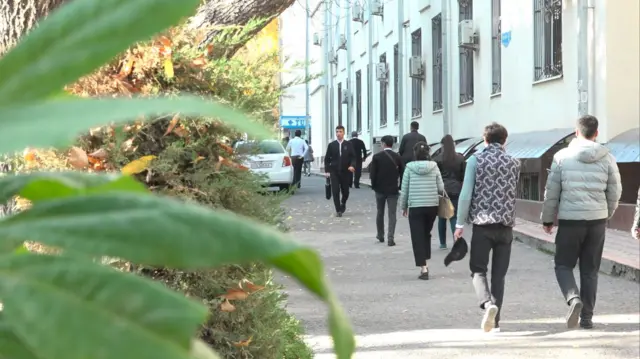 Sorish ikki xususiy Sorish ikki xususiy