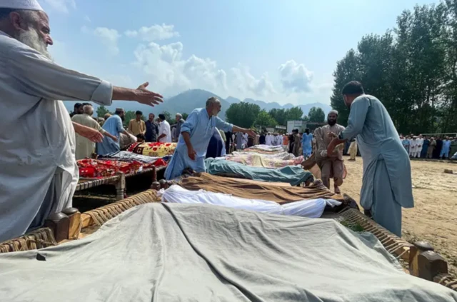 ਪਾਕਿਸਤਾਨ 'ਚ ਭਾਰੀ ਮੀਂਹ ਤੇ ਹੜ੍ਹਾਂ ਨਾਲ ਤਬਾਹੀ