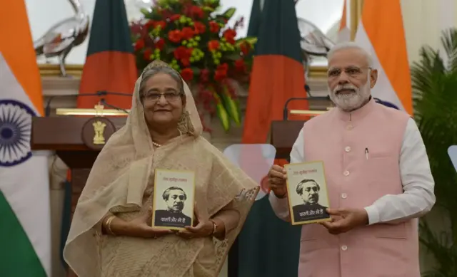 पीएम मोदी के साथ शेख हसीना 