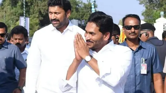 వైఎస్ జగన్ 