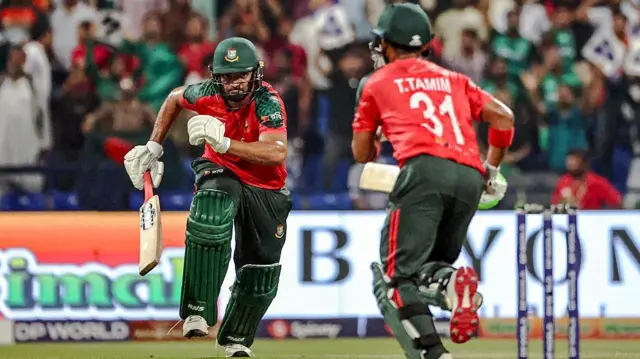 সাইফ হাসান এবং তানজিদ তামিম