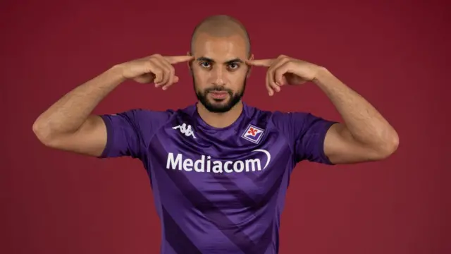  Sofyan Amrabat
