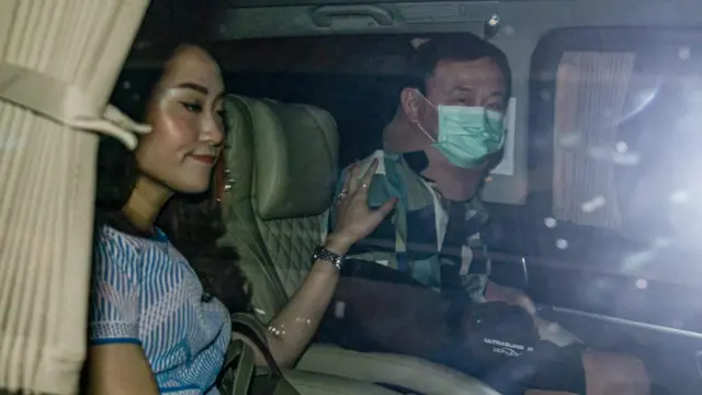 ทักษิณ และแพทองธาร