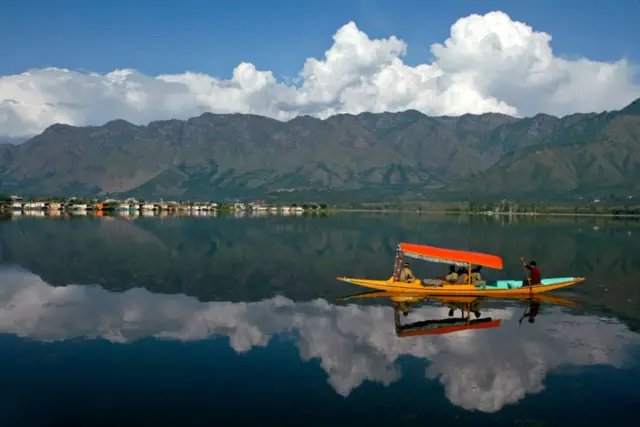 dal lake
