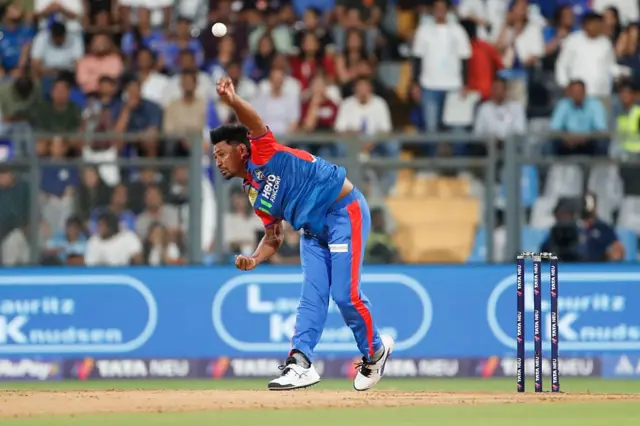 முஸ்தஃபிசுர் விவகாரம்: டி20 உலகக் கோப்பை, நைட் ரைடர்ஸ், வங்கதேச கிரிக்கெட் ஆகியவற்றில் ஏற்படுத்தப்போகும் தாக்கம் என்ன?