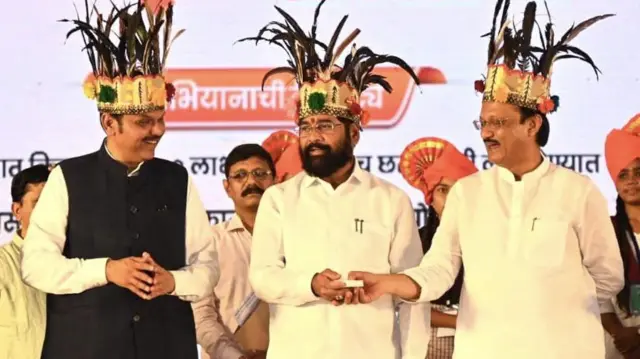 देवेंद्र फडणवीस एकनाथ शिंदे अजित पवार