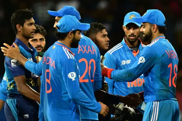 துனித் வெல்லாலகே