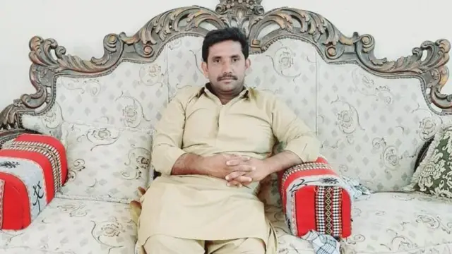 காதலுக்காக கணவனை துறந்து இந்தியா வந்த பாகிஸ்தான் பெண்