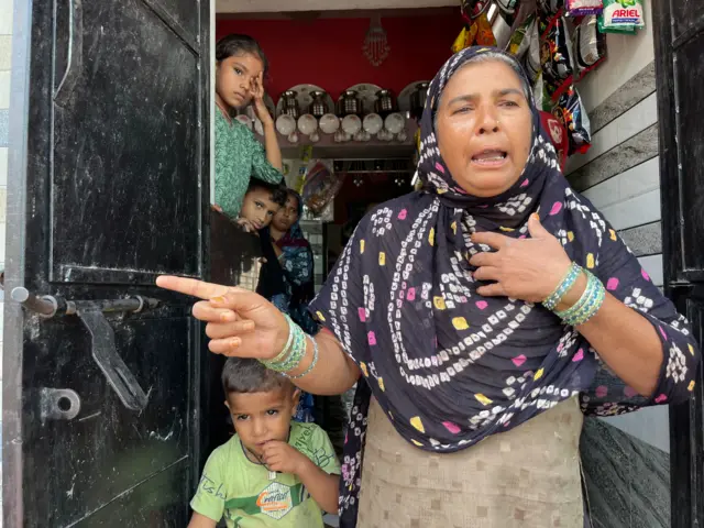 બીબીસી ગુજરાતી, ગુજરાત, ગાંધીનગર, દહેગામ, બહિયલ, અમદાવાદ, નવરાત્રિ