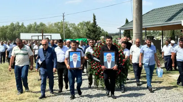 Səfərov qardaşlarının meyitləri Yekaterinburqdan gətirilib Bakıda ekspertiza olunandan sonra Ağcabədidə dəfn olunublar