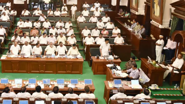 அம்பாசமுத்திரம் காவல்நிலைய மனித உரிமை மீறல்