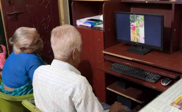 இன்ஸ்டாகிராமில் ஒரு லட்சம் சொந்தங்களை சேர்த்த கதை