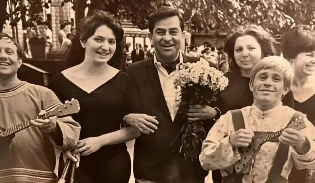 प्रशंसकों के साथ राज कपूर