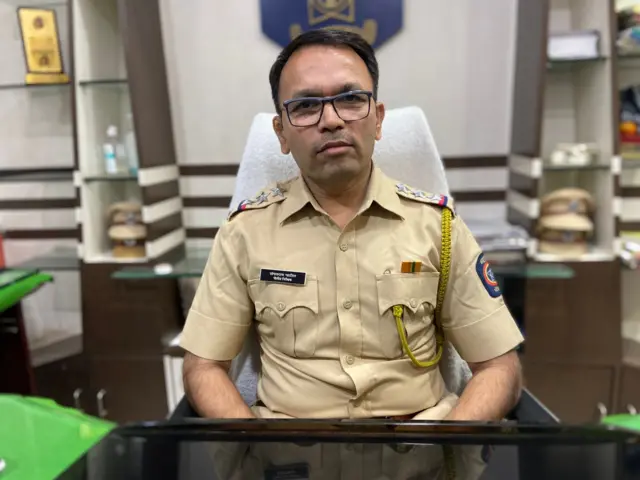 माणिकपूर पोलीस स्टेशनचे वरिष्ठ पोलीस निरीक्षक संपतराव पाटील 