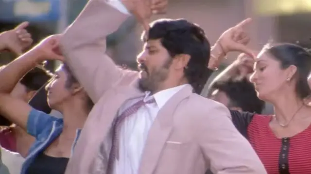 ஜெமினி திரைப்படத்தில் இடம்பெற்ற ஓ போடு பாடலில் நடிகர் விக்ரம்
