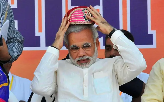 નરેન્દ્ર મોદી, 75 વર્ષ, વડા પ્રધાન મોદી, જન્મદિવસ, ગુજરાત, લાલકૃષ્ણ અડવાણી , બીબીસી ગુજરાતી 