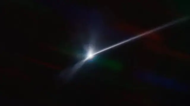 Umurongo w’imikungugu wavuye kuri icyo kibuye cyagonzwe n’ikigendajuru cya NASA uboneka mu burebure bwa kilometero ibihumbi 