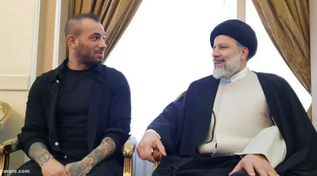 تتلو در کنار ابراهیم رئیسی