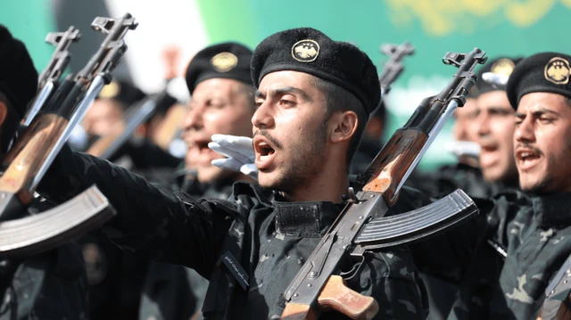 Keçən ay təhlükəsizlik əməkdaşları üçün təşkil edilən məzuniyyət mərasimi