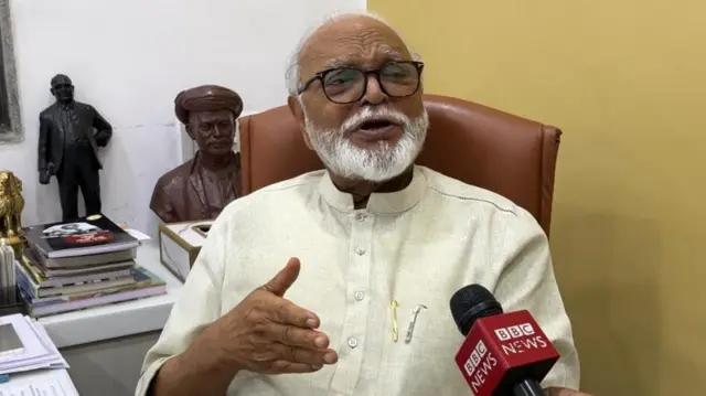 छगन भुजबळ