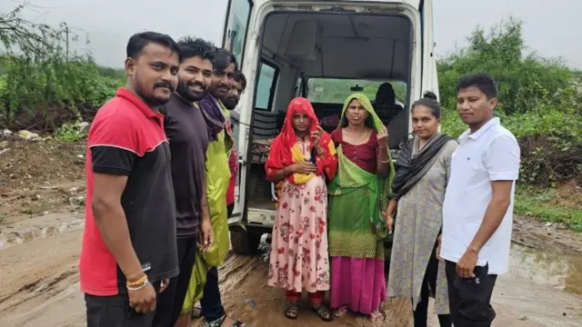 કચ્છમાં 52 સગર્ભા મહિલાને સલામત સ્થળે ખસેડાઈ