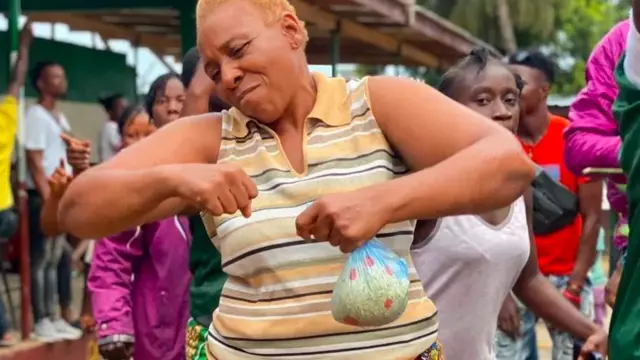 Abashigikiye Boakai baciye bakoranira ku biro vy'umugambwe wiwe muri ico gisagara, bafise icizere ko batahukanye intsinzi. 