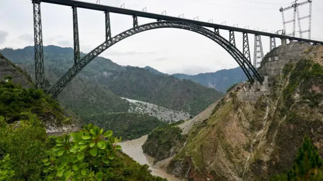 चेनाब ब्रिज (सांकेतिक तस्वीर)