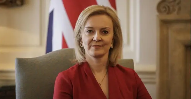 Elizabeth Truss Praịm Minista Briten ọhụrụ