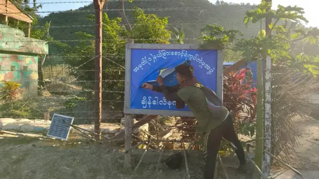 ရသေ့တောင်၊ ချိန်ခါလီနယ်ခြားစောင့်တပ်စခန်း အေအေသိမ်းပိုက်