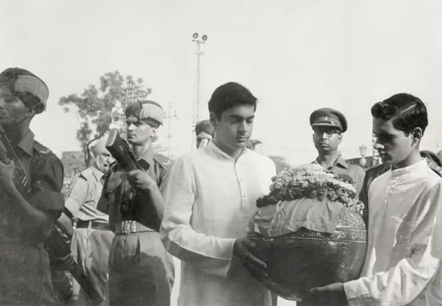राजीव गांधी 