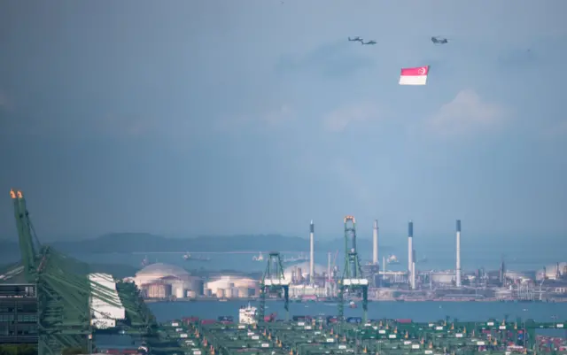 சிங்கப்பூர்